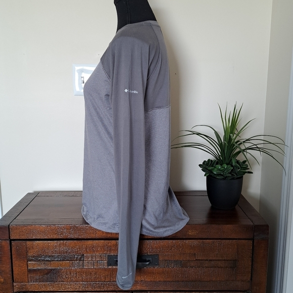 Columbia Active Top Women's Medium Grey Stripes Long Sleeved Tee - Picture 4 of 12